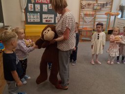 2025-09-15 Powitanie z małpka Iwoną